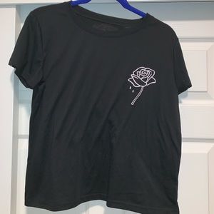 Very comfy black t-shirt